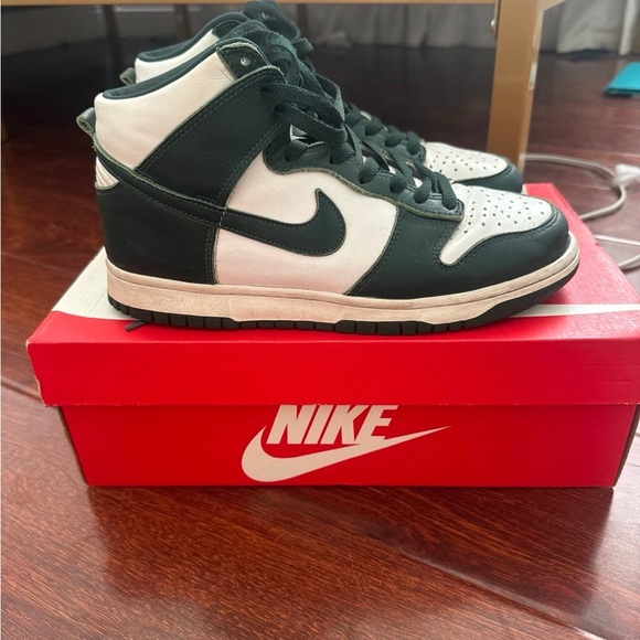Nike Dunk High Spartan Green - Picture 1 of 5